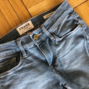 Frame Le Skinny De Jeanne, Size 24
